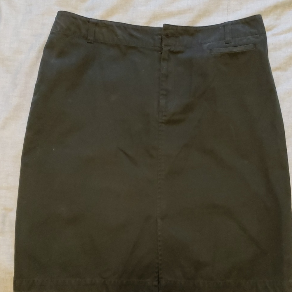Pencil skirt